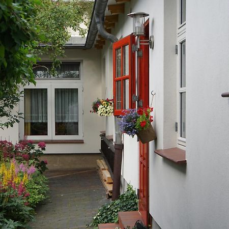 Ferienwohnung Hofidyll - Warnemuende Rostock Dış mekan fotoğraf
